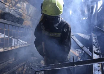 Al menos 16 niñas muertas y 79 heridas al incendiarse un internado en Kenia