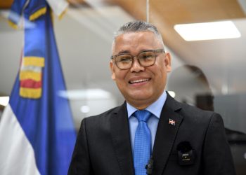 Carlos Peña presenta Propuesta de Transformación Fiscal en Congreso Nacional