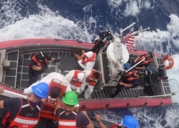 Repatrían a 32 migrantes de República Dominicana tras ser interceptados cerca de Puerto Rico