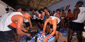 Ecuador envía 14 toneladas de ayuda humanitaria para afectados por terremotos en Venezuela