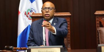 Presidente de la Cámara de Diputados aclara que no ha propuesto modificaciones a la cesantía en la reforma laboral