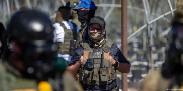 Tribunal autoriza reanudar deportaciones aceleradas en EEUU