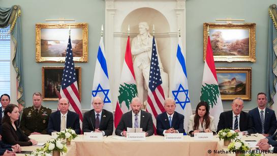 Irán anunció el cese de los ataques contra Israel y su presidente aseguró que el país no abandonó las negociaciones