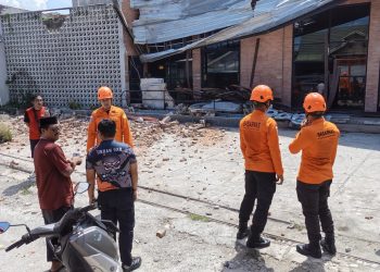 Un terremoto de magnitud 6.7 sacude parte de Indonesia y deja 8 heridos