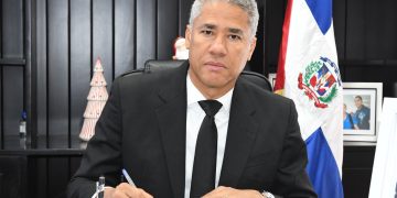 Andrés Cueto destaca inversión del presidente Luis Abinader como motor del desarrollo de Santiago