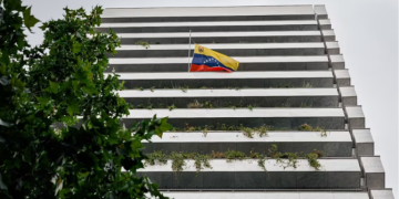 Embajada y consulados de Venezuela en España se activan para localizar a familiares tras sismos