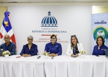 Edeeste imparte charla sobre eficiencia energética a periodistas y dueños de medios de Monte Plata