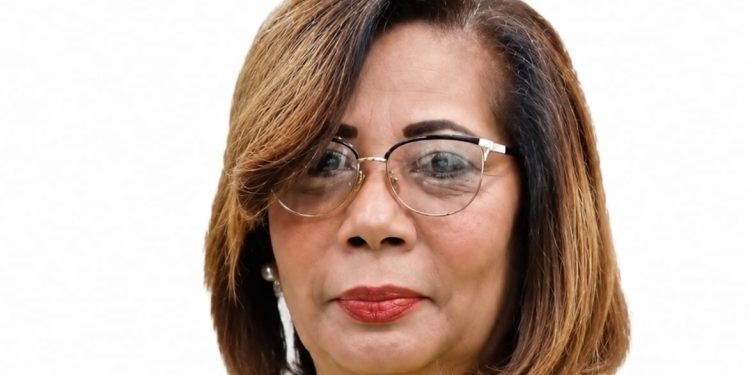 Gloria Furcal asegura impulsará mejorías en las condiciones de vida y de trabajo de los administradores del país