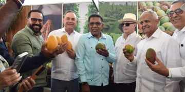 Ministro de Agricultura destaca crecimiento de exportaciones de mango en apertura de Expo Mango 2026
