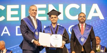 Presidente Abinader encabeza vigésima graduación ordinaria del ITLA, la más grande en la historia de la institución