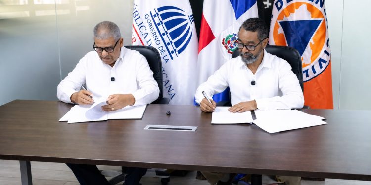 Defensa Civil recibe 19 locales del IAD para fortalecer capacidad de respuesta ante emergencias 