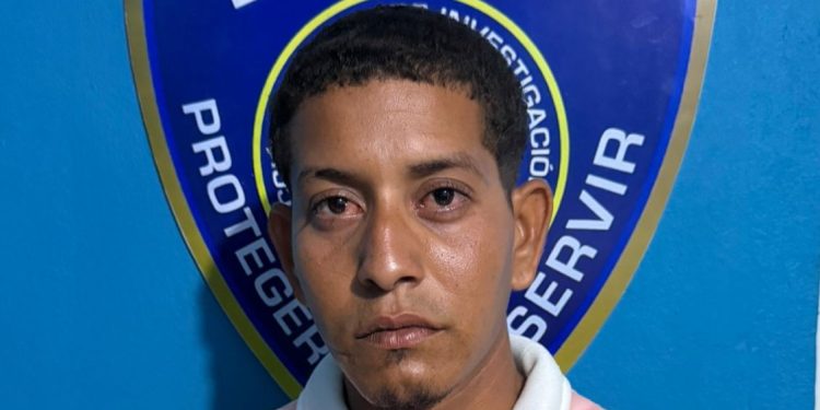 Se entrega 'Bertico" acusado de ultimar pareja embarazada en Higüey