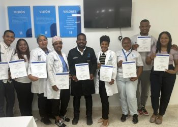 Hospital Municipal Los Cacaos moderniza su laboratorio clínico con tecnología de última generación