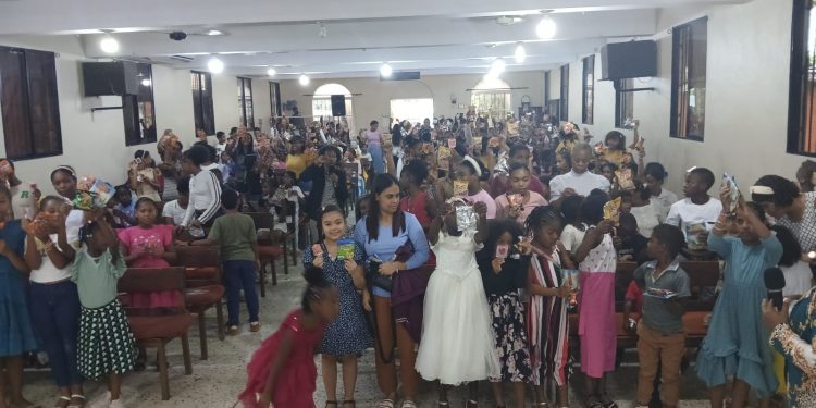 Con rotundo éxito se realizó la Concentración Infantil y de Adolescentes "Dios es Nuestro Amparo" en Los Alcarrizos