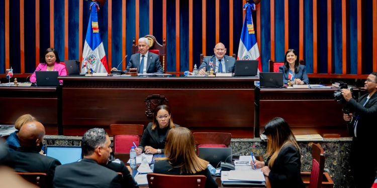 Senado impulsa creación del INDOCASABE y declara patrimonio cultural tradiciones de Moca y Monte Cristi