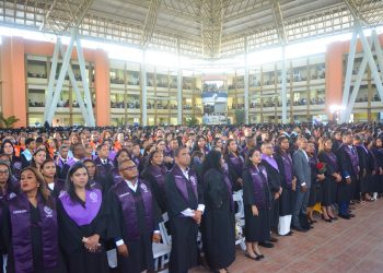 Rector de la UASD llama a graduandos a emular ejemplo de egresados destacados de la Primada de América