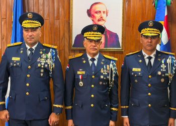 Policía Nacional dispone rotación de cuatro directores regionales para fortalecer la seguridad ciudadana