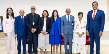 Senado de la República reconoce a figuras de la literatura, la educación, la cultura y el servicio social 