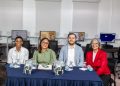 Joven Locutora de San Cristóbal Francisca Frías hace lanzamiento de su primer libro "Pensamientos" en la Universidad del Caribe