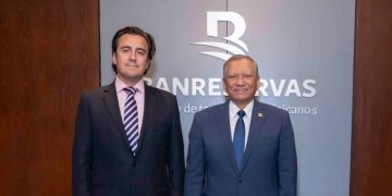 Misión del FMI sostiene encuentro con Banreservas para analizar perspectivas económicas y financieras
