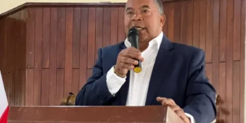 ADP rechaza propuesta de diputados que busca descontar salarios a maestros por participar en huelgas