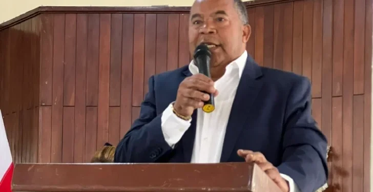ADP rechaza propuesta de diputados que busca descontar salarios a maestros por participar en huelgas