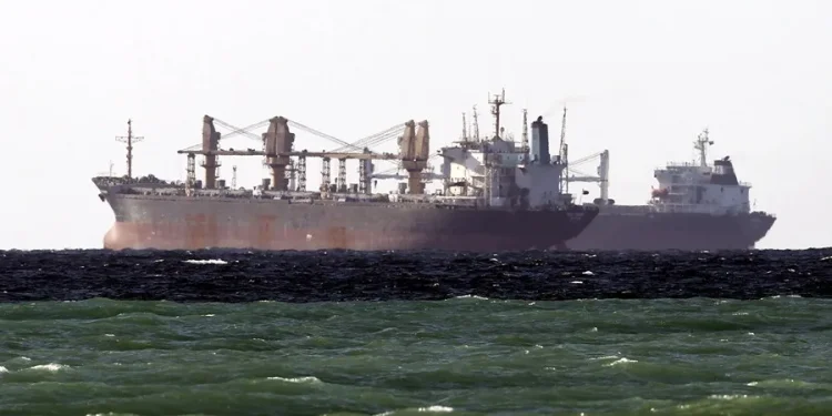 Irán reanuda exportaciones de petróleo tras 2 meses de bloqueo