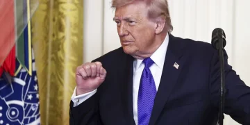 Trump: "Hoy volveremos a atacar Irán con fuerza"