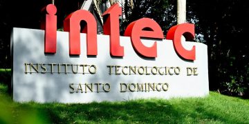 Conexión Interactiva e INTEC reúnen a profesionales y estudiantes para reflexionar sobre comunicación y liderazgo