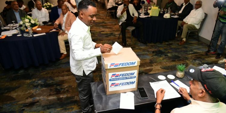 Juan Núñez repite como presidente de la Fedom para el período 2026-30