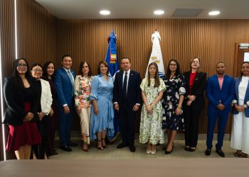 MIVHED y sector financiero impulsan mecanismo que facilitará el acceso a vivienda a familias sin historial crediticio
