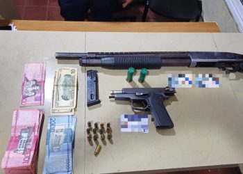 Policía Nacional ocupa armas ilegales, recupera motocicletas robadas y ejecuta órdenes de arresto en SDN