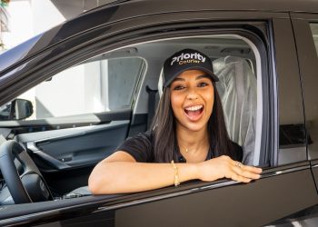 Priority Courier premiará la fidelidad de sus clientes con una Geely Starray 2026 en su “Sorteo Dorado 2026”