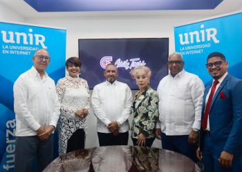 Caribe Tours beneficiará unos 15 mil colaboradores con acuerdo académico internacional