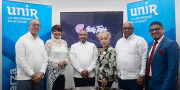Caribe Tours beneficiará unos 15 mil colaboradores con acuerdo académico internacional
