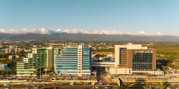 El HOMS se consolida en la élite hospitalaria al obtener la Acreditación Platino de Accreditation Canada