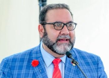 Rogelio Genao invita a locales y turistas a celebrar la nueva edición del Festival de Las Flores en Jarabacoa