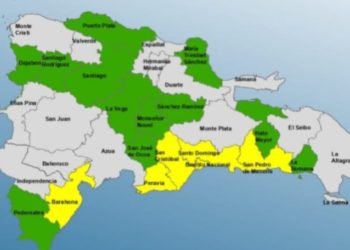 16 demarcaciones y el DN bajo alerta por incidencia de vaguada en combinación con onda tropical, según coe