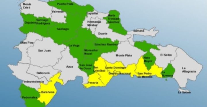 16 demarcaciones y el DN bajo alerta por incidencia de vaguada en combinación con onda tropical, según coe
