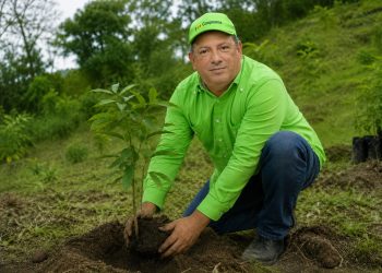 COOPNAMA fortalece su compromiso con la sostenibilidad mediante jornada nacional de reforestación por el Día Mundial del Medio Ambiente