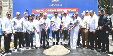 Ministros Kelvin Cruz y Andrés Bautista anuncian obras deportivas en Espaillat con una inversión de RD$415 millones
