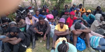 Ejército intercepta a 35 haitianos indocumentados en montañas de El Cercado