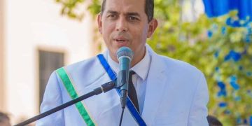 Alcalde de Haina denuncia crisis en el Cuerpo de Bomberos y cuestiona manejo de recursos