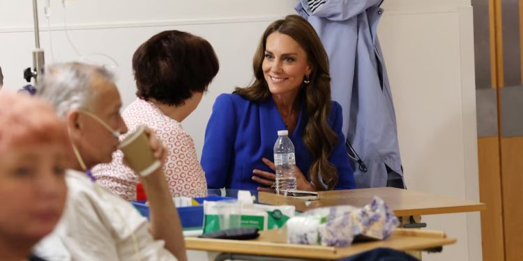 Hospital donde fue operada Kate Middleton despide a un empleado por intentar vender su historial médico
