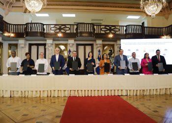 Renuevan alianza para garantizar registros de nacimiento en favor de la niñez y la adolescencia