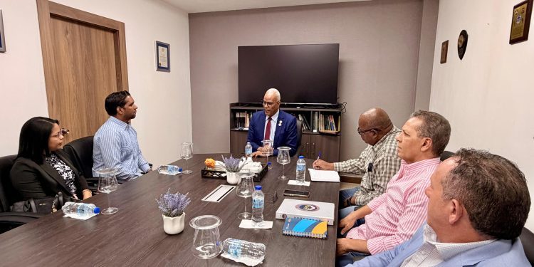 La Hermandad y COOPERA de Banreservas continúan avanzando en la conformación de la Cooperativa de la Hermandad de Veteranos