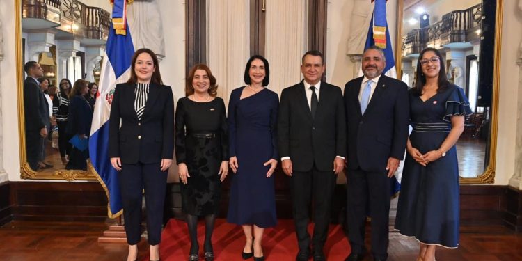 JCE liderará esfuerzo nacional contra el subregistro; renueva acuerdo con más de 15 instituciones