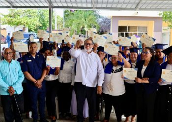 DGDC impulsa oportunidades de emprendimiento en Barahona con capacitación de decenas de mujeres