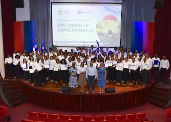 Banco Popular y Loyola celebran una década formando emprendedores
