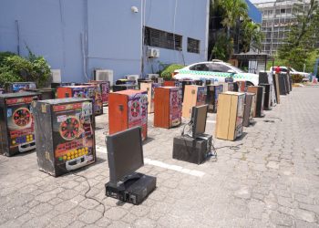 Incautan 87 máquinas tragamonedas que operaban ilegalmente en GSD y San Cristóbal
